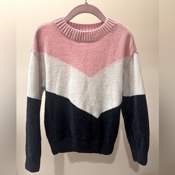 Sovereign Code Girls size 6 pink, white, and blue sweater - Picture 1 of 4